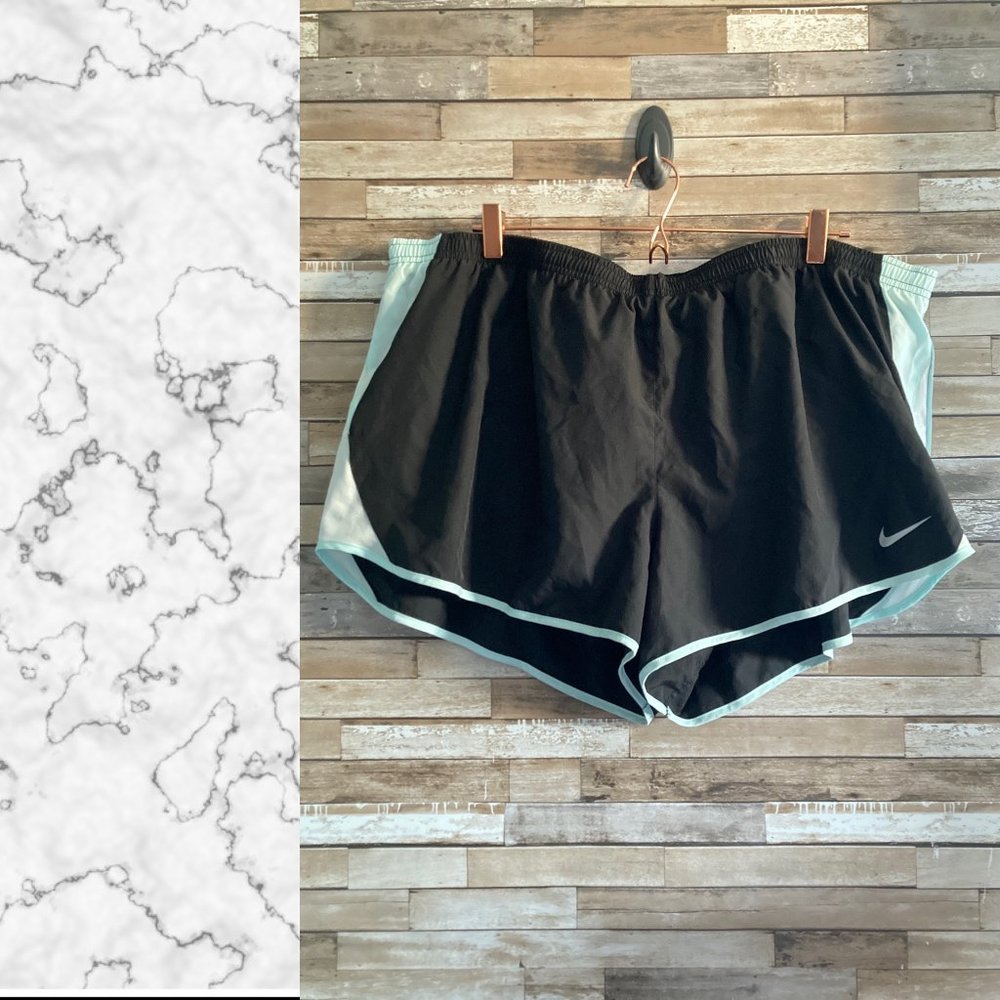 NikeTempo Dri-Fit Running Shorts Size 3X